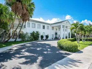 Clewiston Inn Exterior