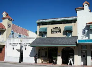 Pueblo Arcade in downtown Vero Beach