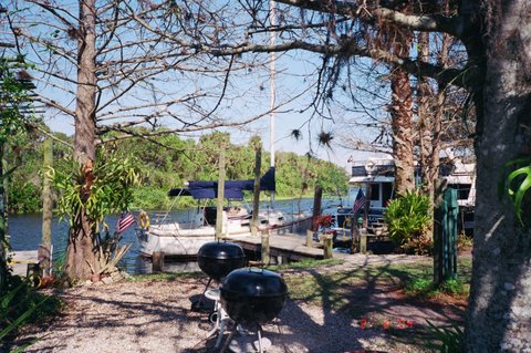 Caloosahatchee River Rialto Harbour