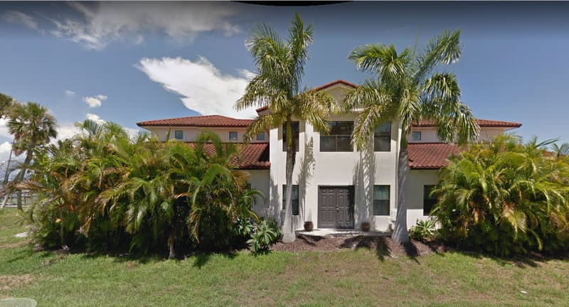 House of folk singer Arlo Guthrie