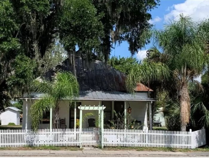 Pioneer Home in Bowling Green