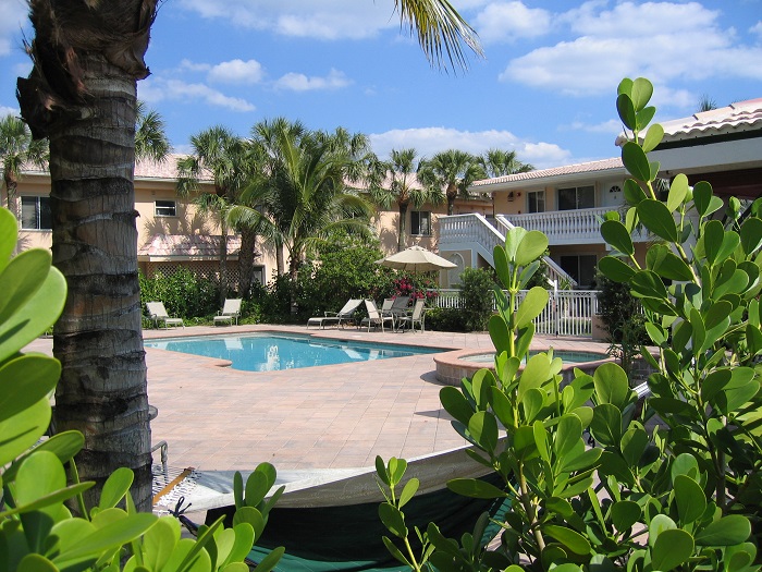 Castleton Gardens Old Naples