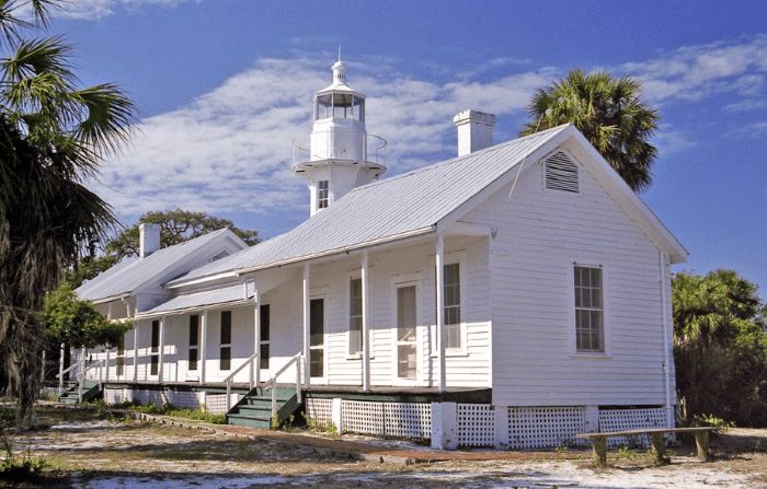 Cedar Keys Lighthouse