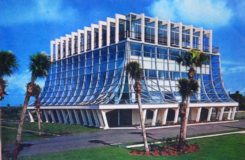 Glass Bank in its Prime