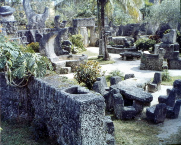 Coral Castle, Miami