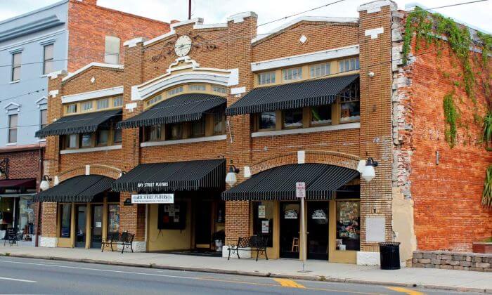 Eustis State Theater