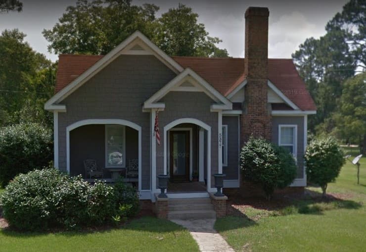 Home on Brown Street in Graceville