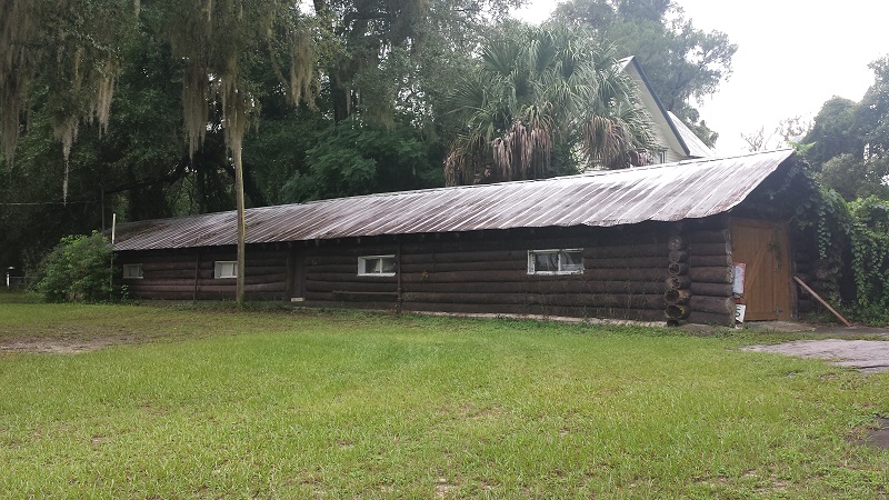 Old Log Building in Interlachen