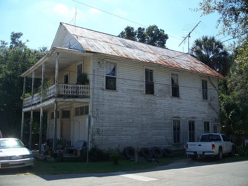 Interlachen Old Brush General Store