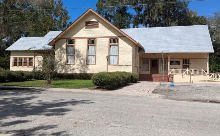 Lake Helen Community Center