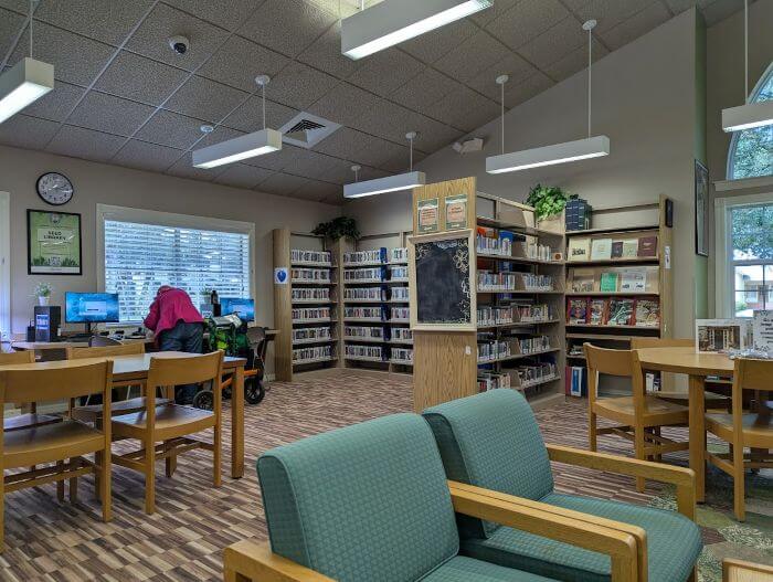 Lake Helen Library Interior