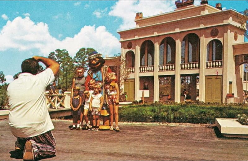 Kids Getting Photo Taken With Marco Polo