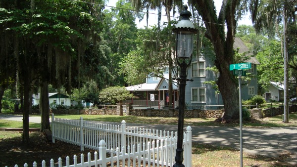 Historic Neighborhood, McIntosh, Florida