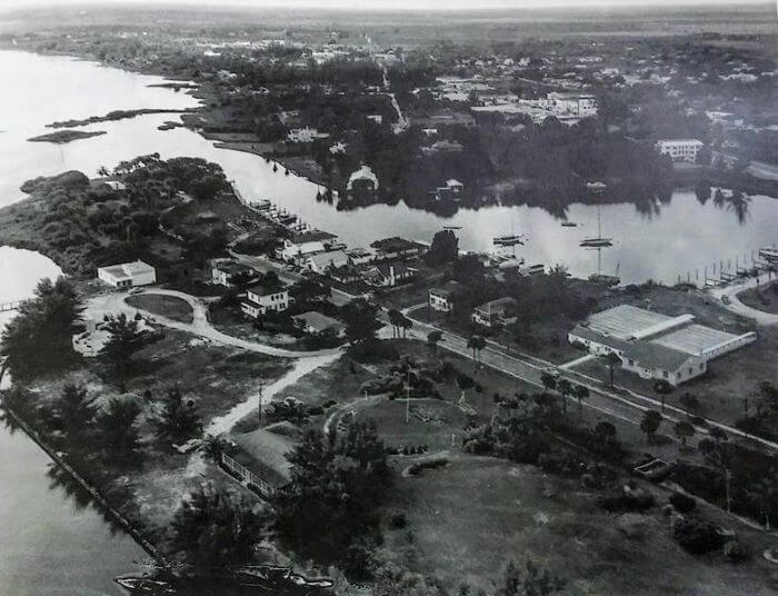 Melbourne Harbor in 1953
