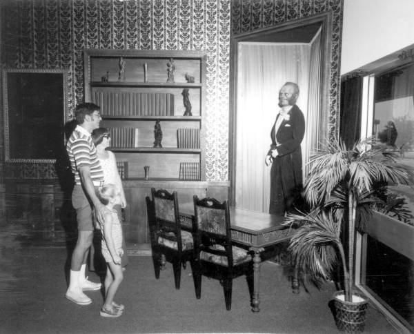 Mystery Fun House Was A Popular Orlando Attraction