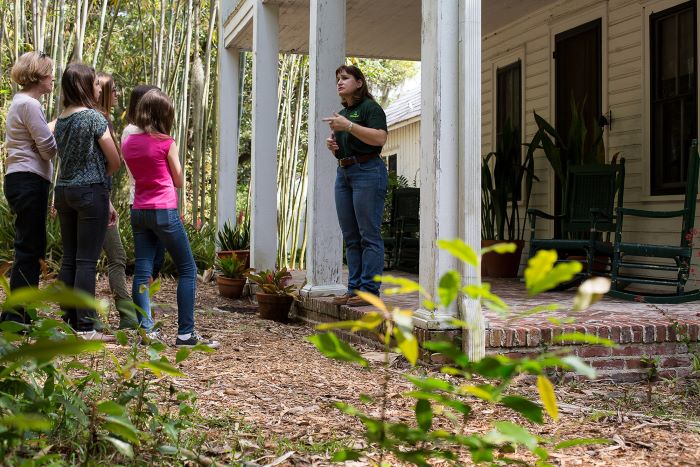 Nehrling Gardens Guided Tour