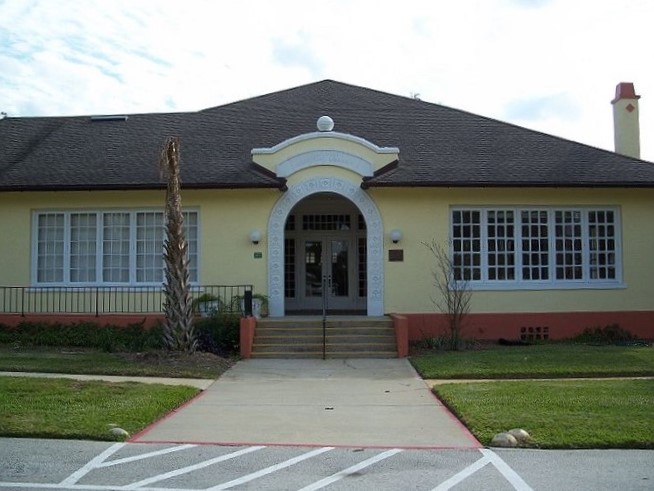 Orange City Dickinson Memorial Librar