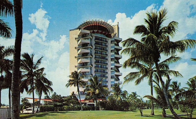 Vintage Postcard 1960s Pier 66 Fort Lauderdale