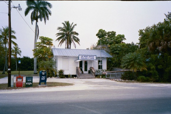 Pineland Post Office