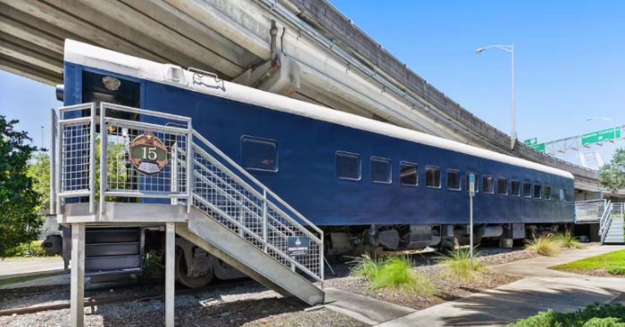 Pullman Train Florida