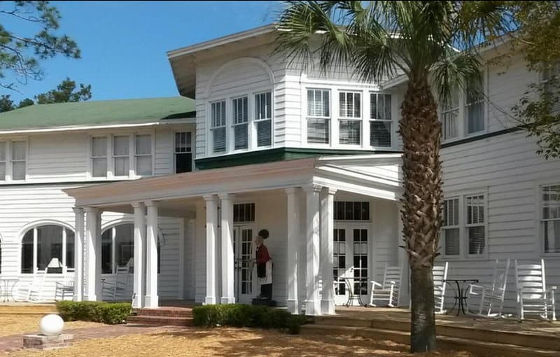 Putnam Lodge, Cross City, Florida