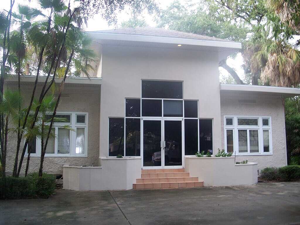 Tampania House by Ebyabe 2007