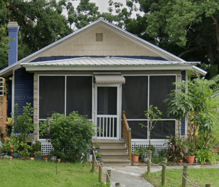 Tangerine House on Lake Street