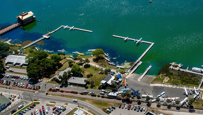 Tavares Marina and Seaplane Base