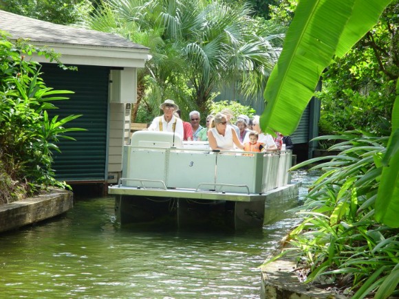 scenic boat tour in winter park