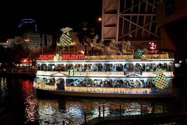 Winterfest Boat Parade 2020