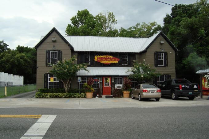 Yellow Dog Eats Cafe in Gotha, Florida