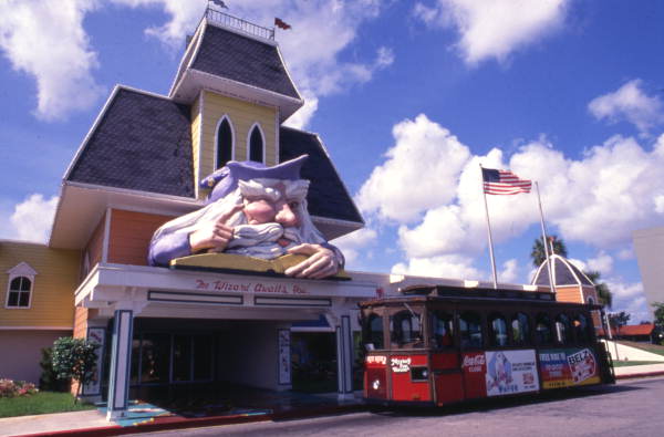Lost Florida Tourist Attractions Were Fun While They Lasted