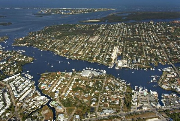 Port Salerno Manatee Pocket